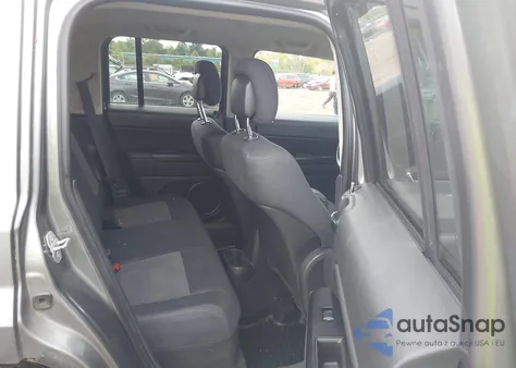 2012 Jeep Patriot Latitude из США, поврежденный, VIN 1C4NJRFB8CD603937